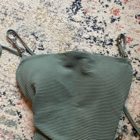 AERIE textured one piece | size M | green - Picture 4 of 4